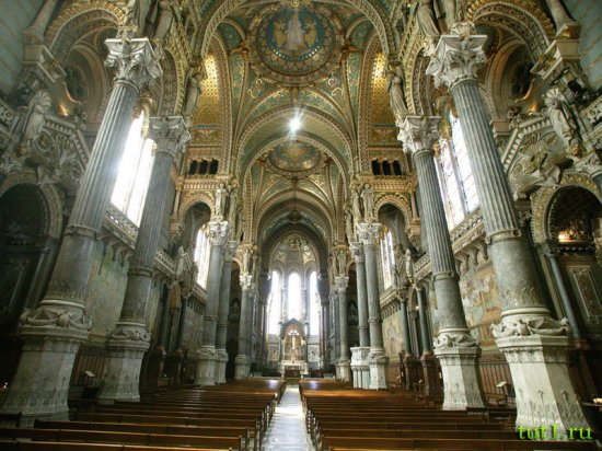 Базилика в Лионе