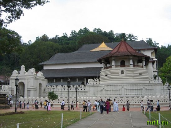 Канди - Храм зуба Будды
