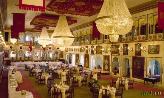 Удайпур - дворец Фатех Прахаш