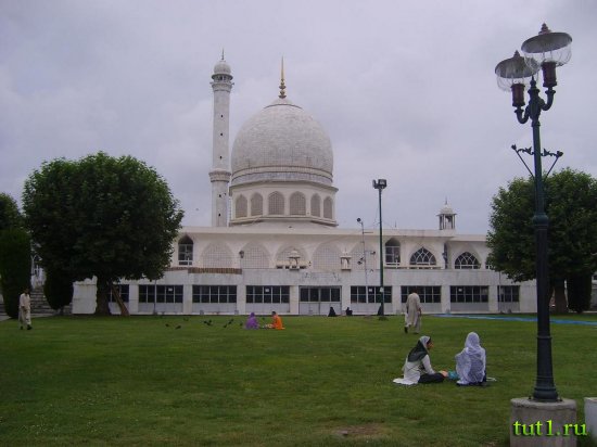 Сринагар - Белая мечеть