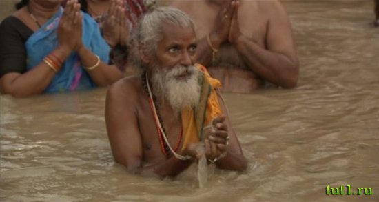Индия - омовение на Ганге
