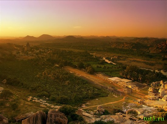 Город Хампи и руины Виджаянагар — Индия