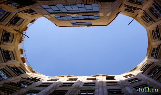 Дом Мила в Барселоне - Испания