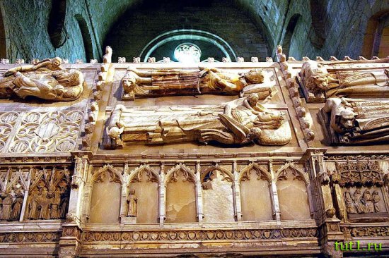 Монастырь Поблет - Каталония, Испания