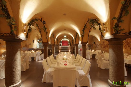 Ресторан Бремер Ратскеллер Bremer Ratskeller