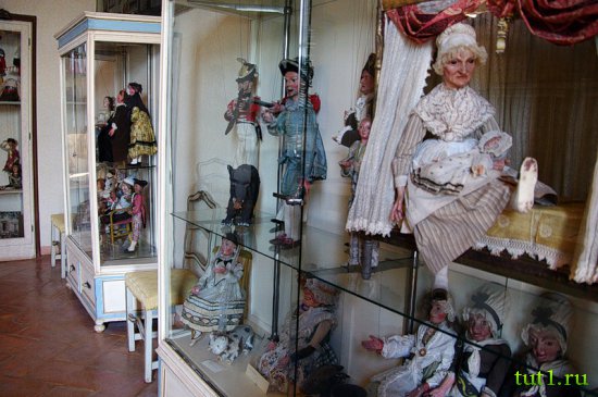 Остров Изола Пескаторе на озере Маджоре - Италия