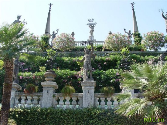 Остров Изола Мадре на озере Маджоре - Италия