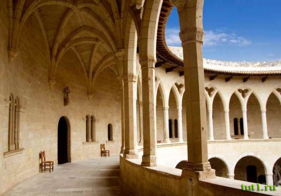 Замок Бельвер