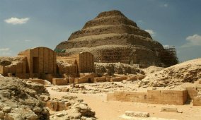 Пирамида Джосера