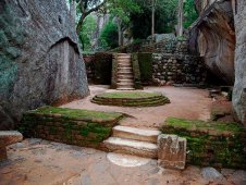 Сигирия - сад камней