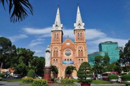 Собор Нотр-Дам в Хошимине - Вьетнам
