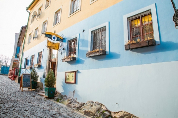 Братислава - ресторан Modra Hviezda