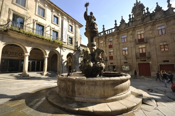 Сантьяго-де-Компостела - фонтан Лошадей